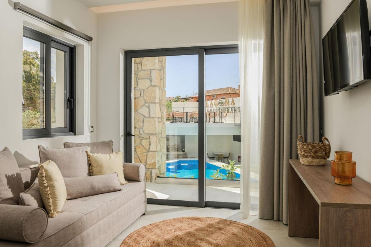 Lagoon Luxury Suites Vasilikí 외부 사진