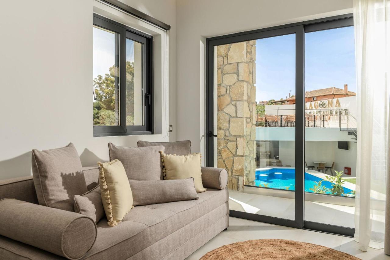 Lagoon Luxury Suites Vasilikí 외부 사진