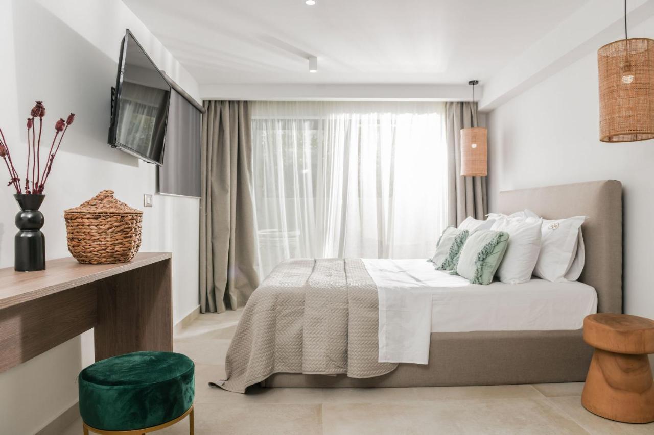 Lagoon Luxury Suites Vasilikí 외부 사진